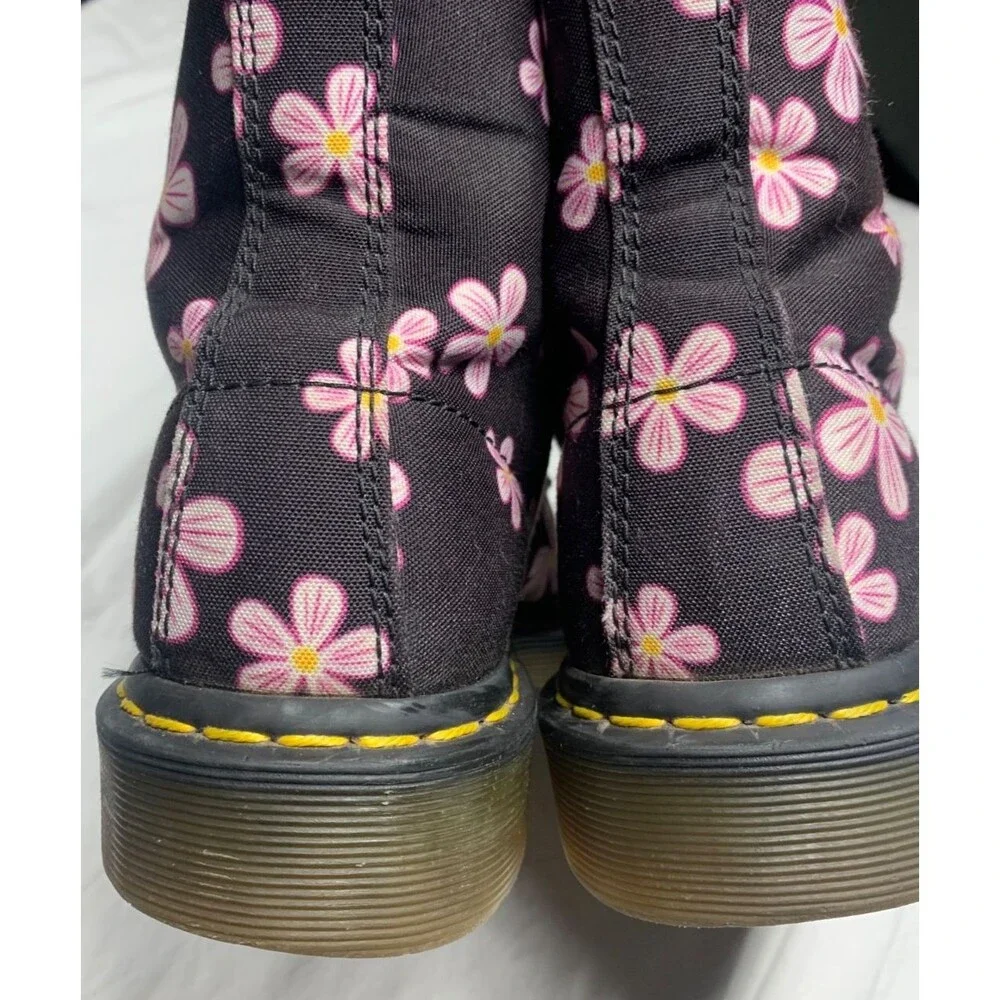 Dr Martens 1460 Page Meadow Black Canvas Floral Ankle Vegan Boots Size US 7 EU38
